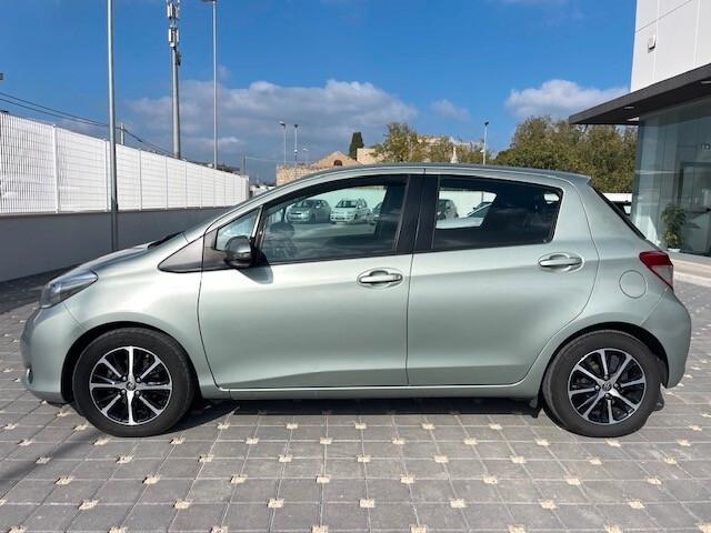 Toyota Yaris 1.4 D-4D 5 porte Lounge 2012