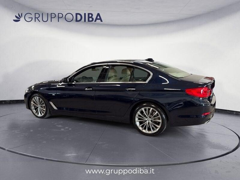 BMW Serie 5 G30 2017 Berlina Benzi 540i xdrive Luxury auto