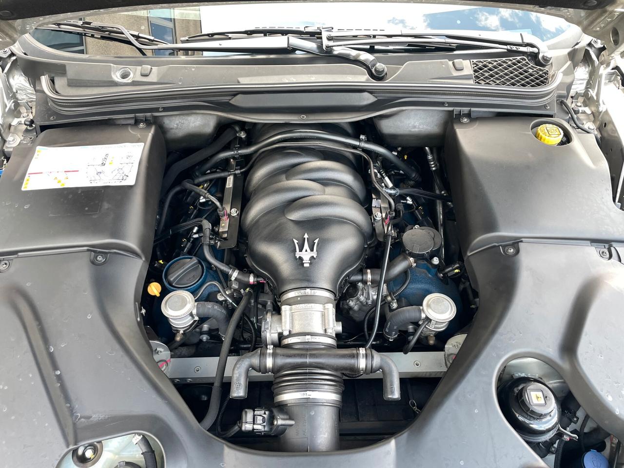 Maserati GranTurismo 4.2 V8 automatica condizioni perfette