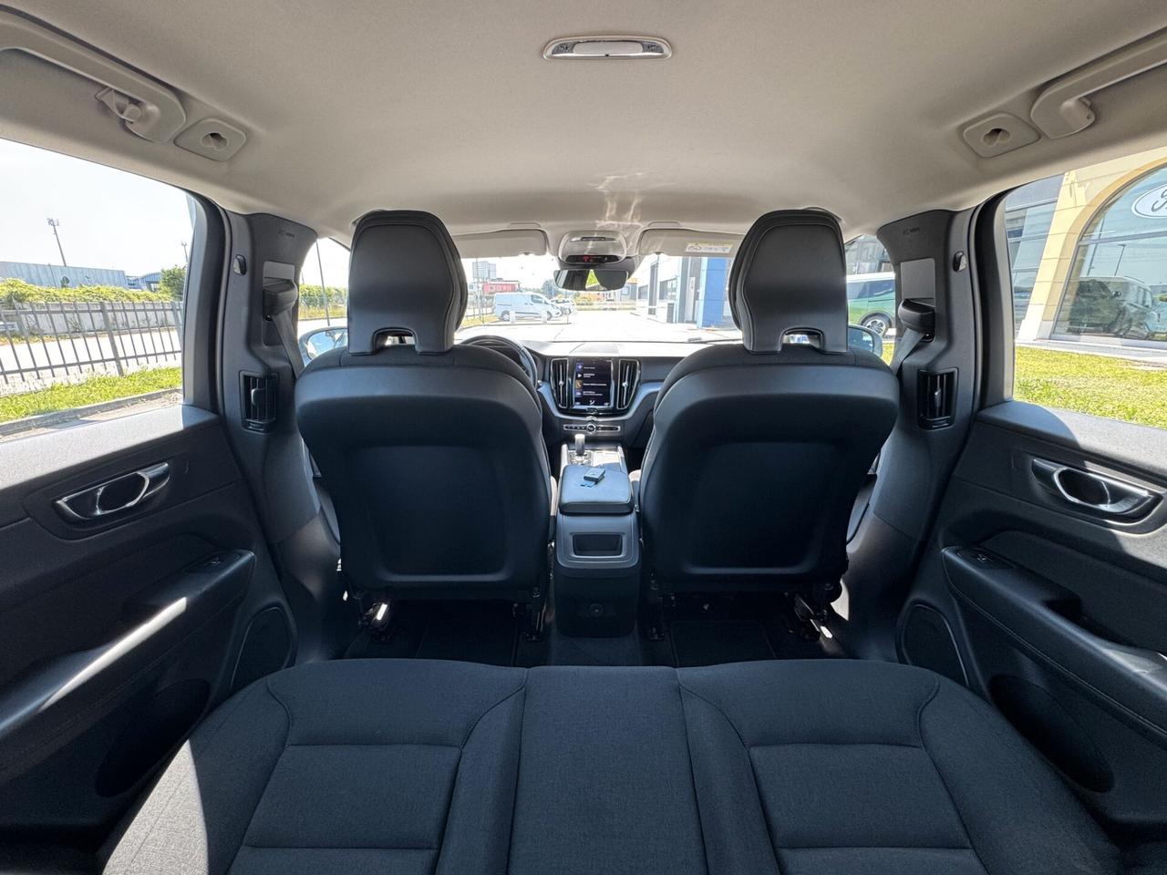 Volvo XC60 B4 AWD Diesel-Hybrid Momentum