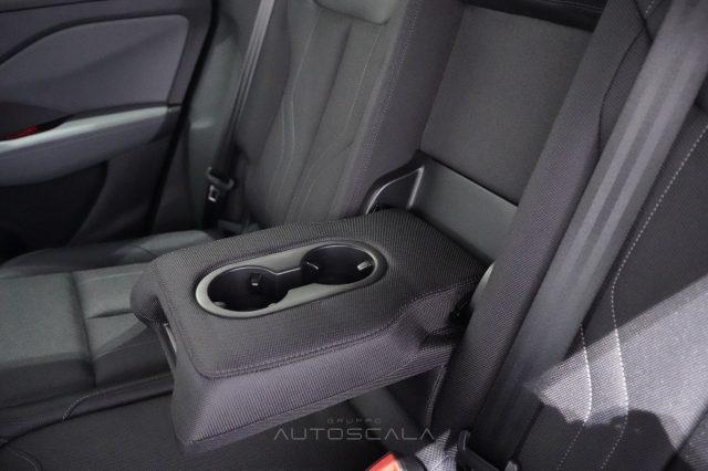 AUDI Q3 35 TDI 150cv S tronic Business S Line