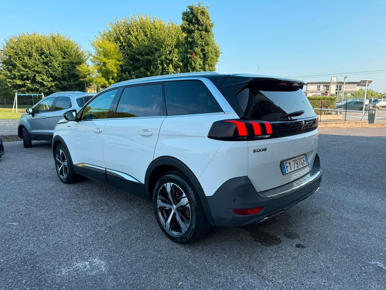 Peugeot 5008 BlueHDi 130 S&S EAT8 GT Line