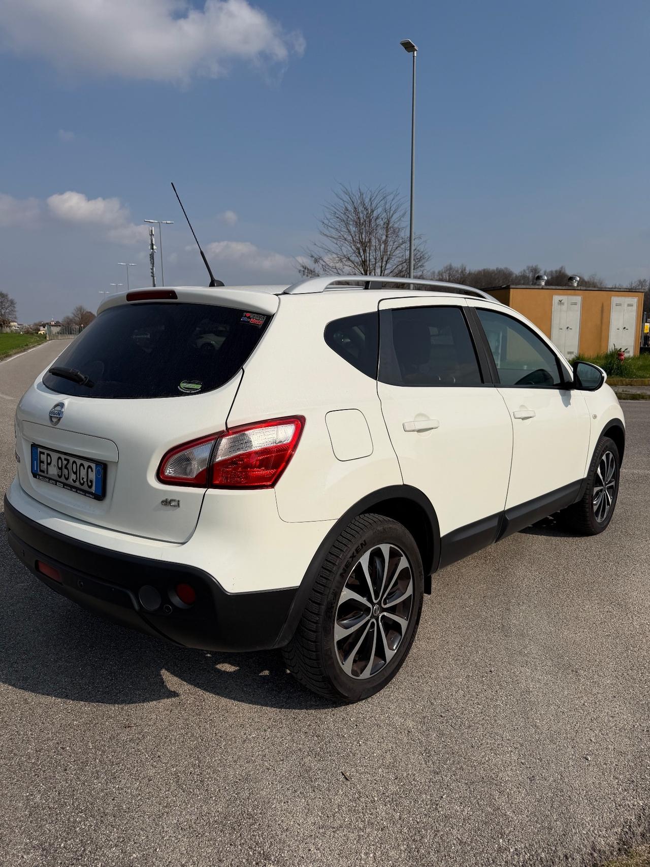Nissan Qashqai 1.5 dCi DPF Tekna