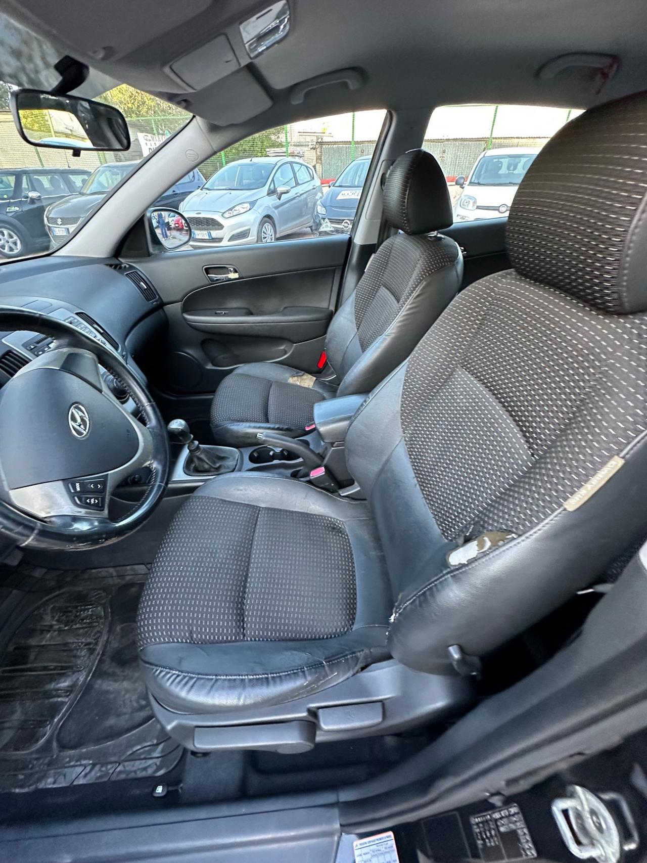 Hyundai i30 1.6 CRDi VGT 16V 115CV 5p. Dynamic