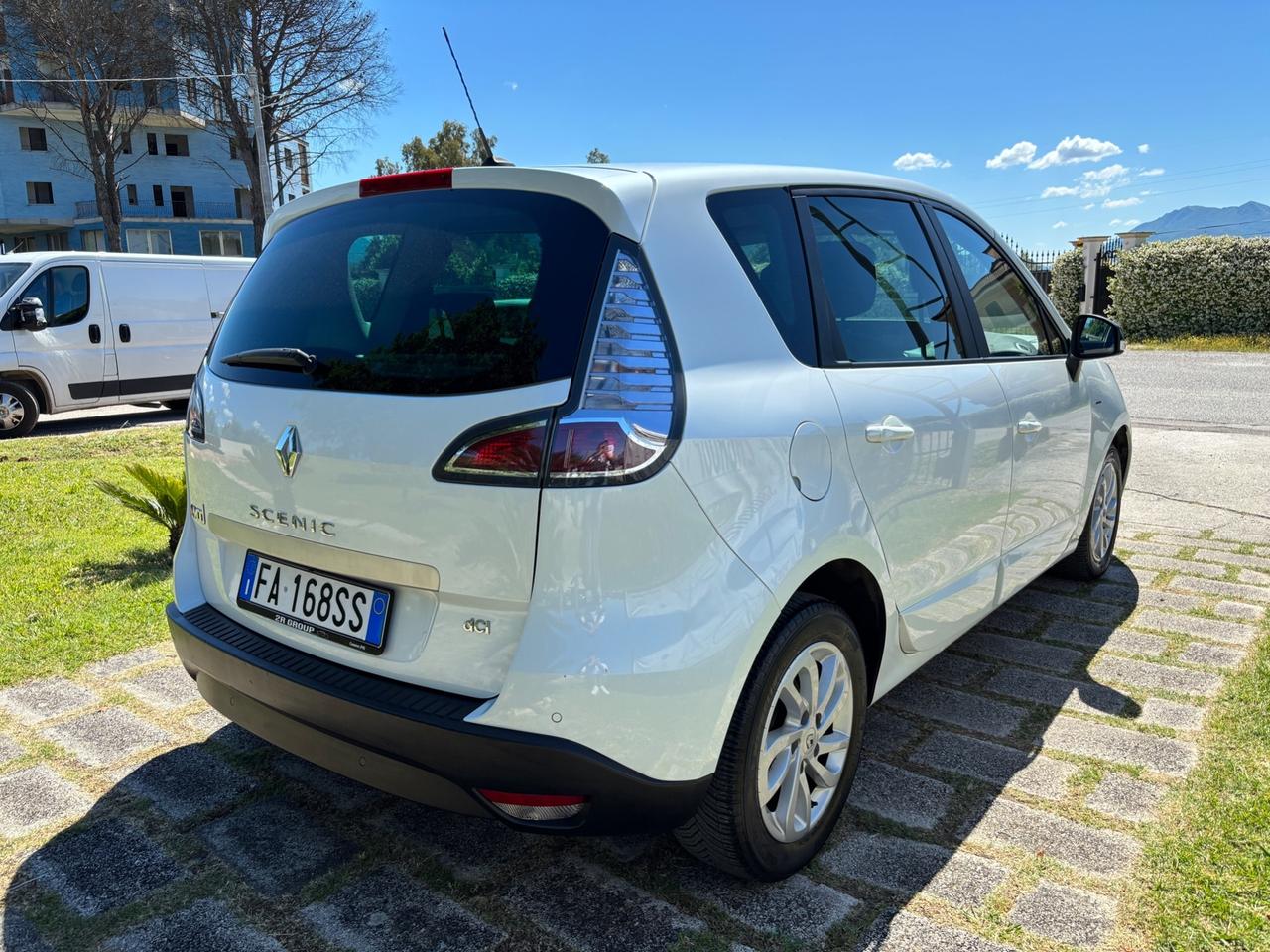 Renault Scenic XMod 1.5dCi Limited-2015"UNIPRO"