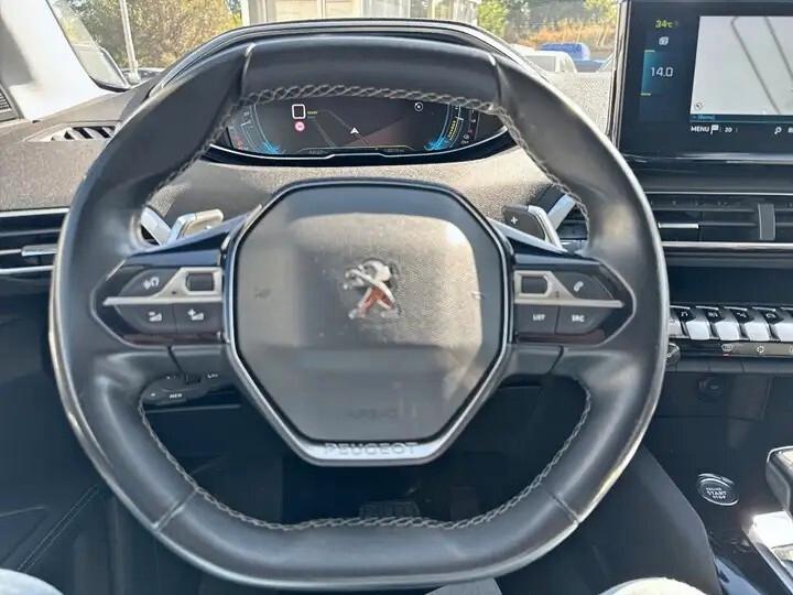 Peugeot 3008 Hybrid 225 e-EAT8 Allure