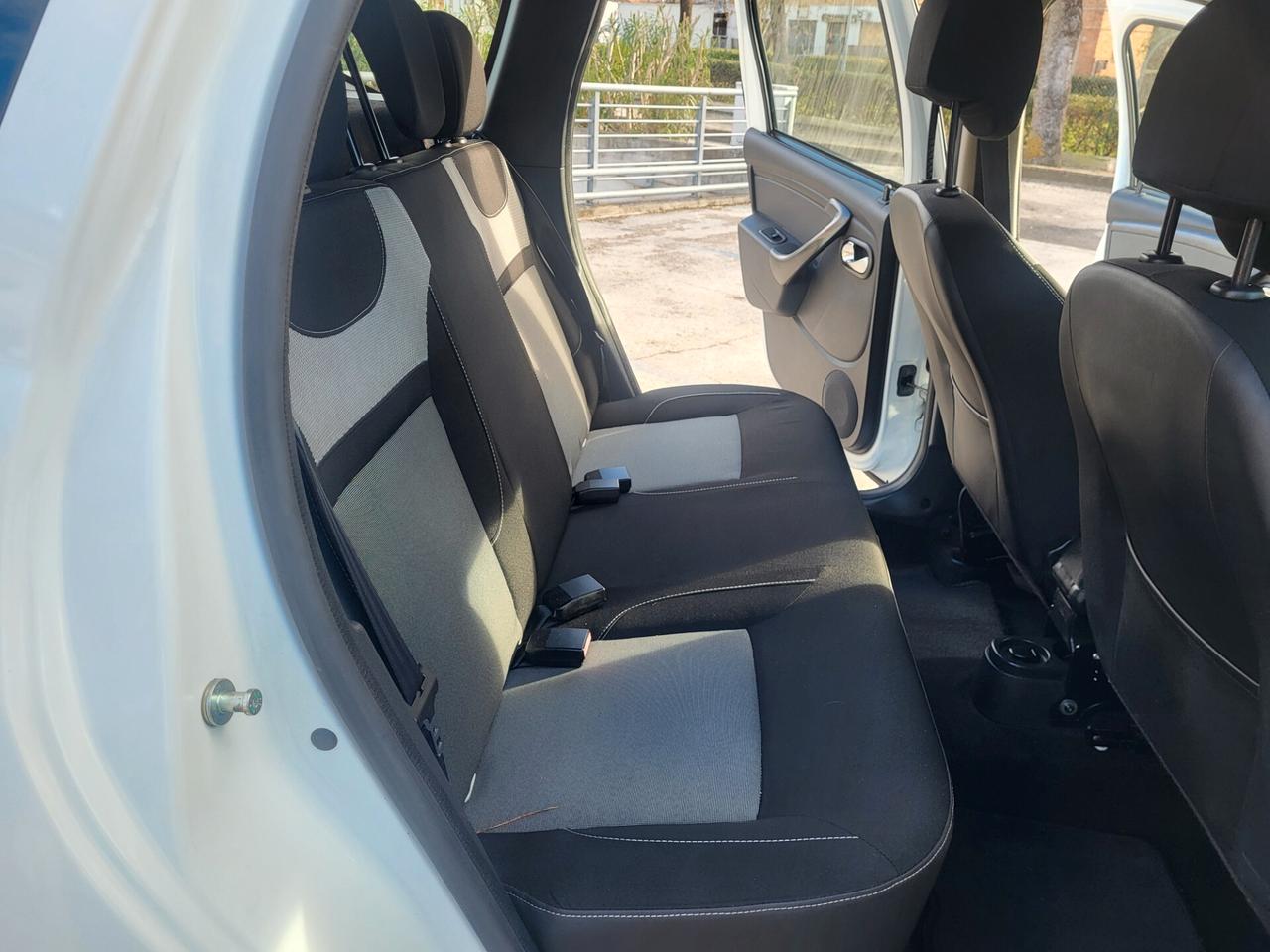 DACIA Duster 1.5 dCi 4x2-UNICO PROPR-EURO 6B-NAVI