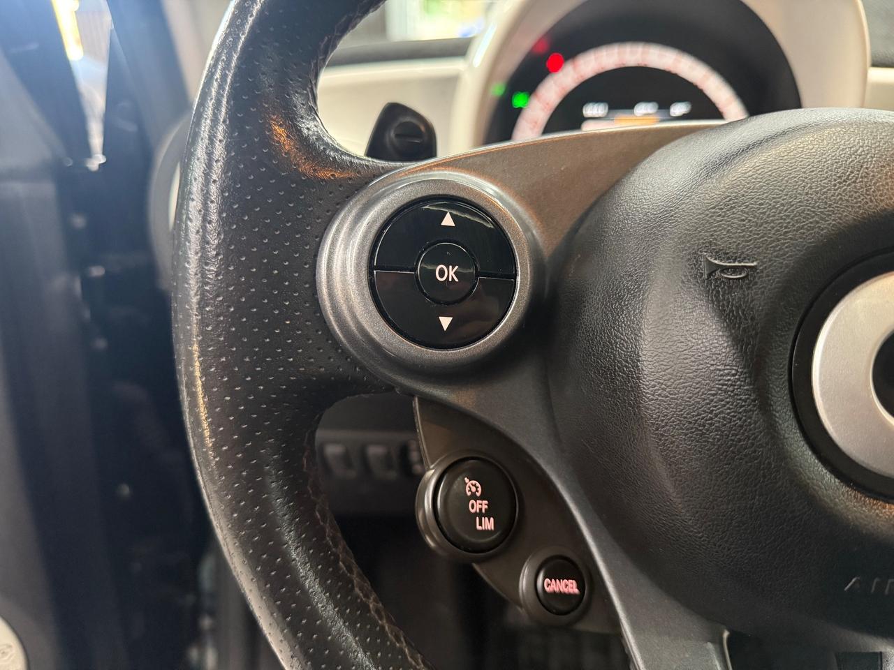Smart ForTwo 70 1.0 Passion Fari Led Navi Pronta consegna visibile in sede