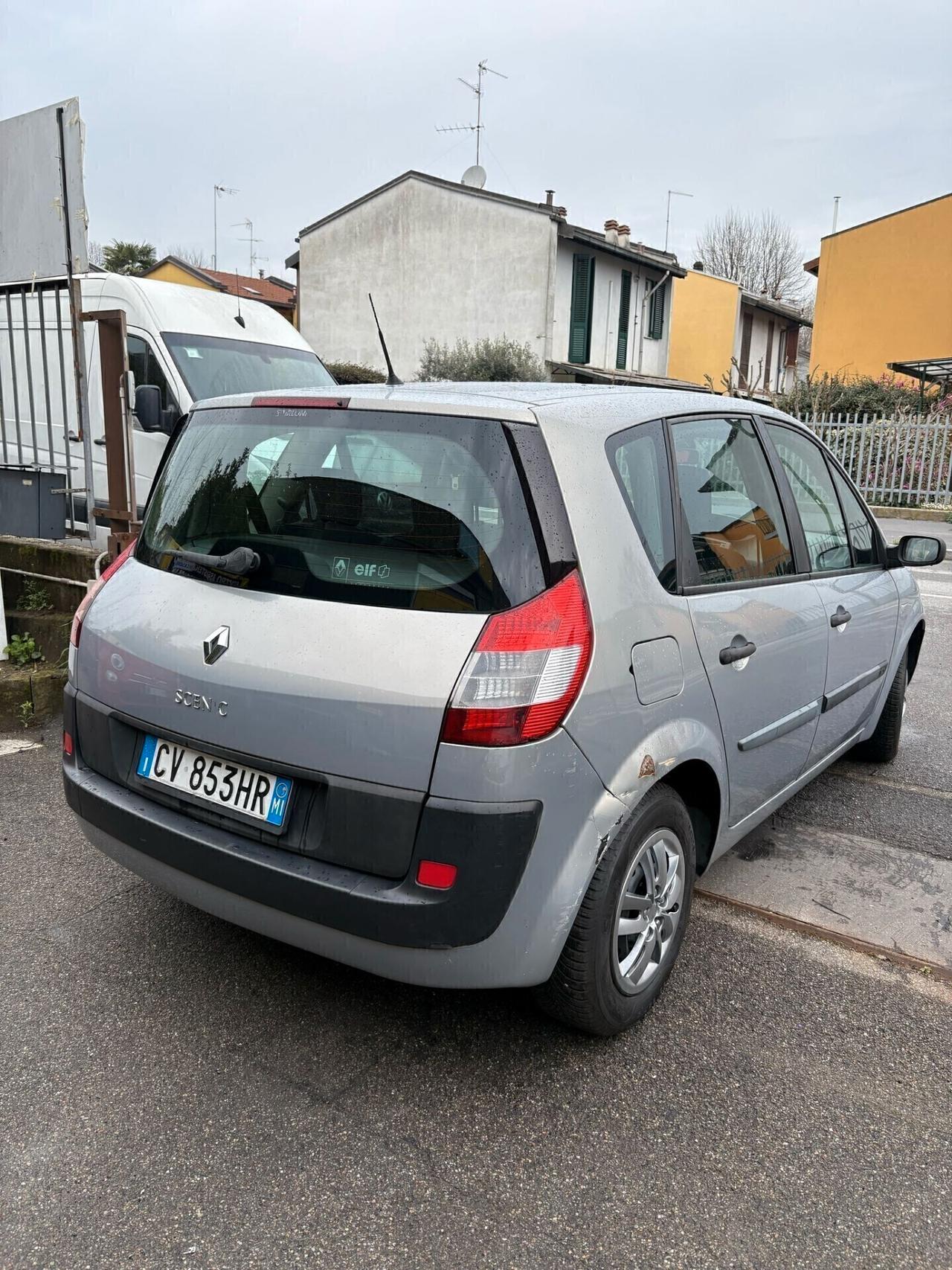 Renault Scenic Scénic 1.6 16V Confort Authentique