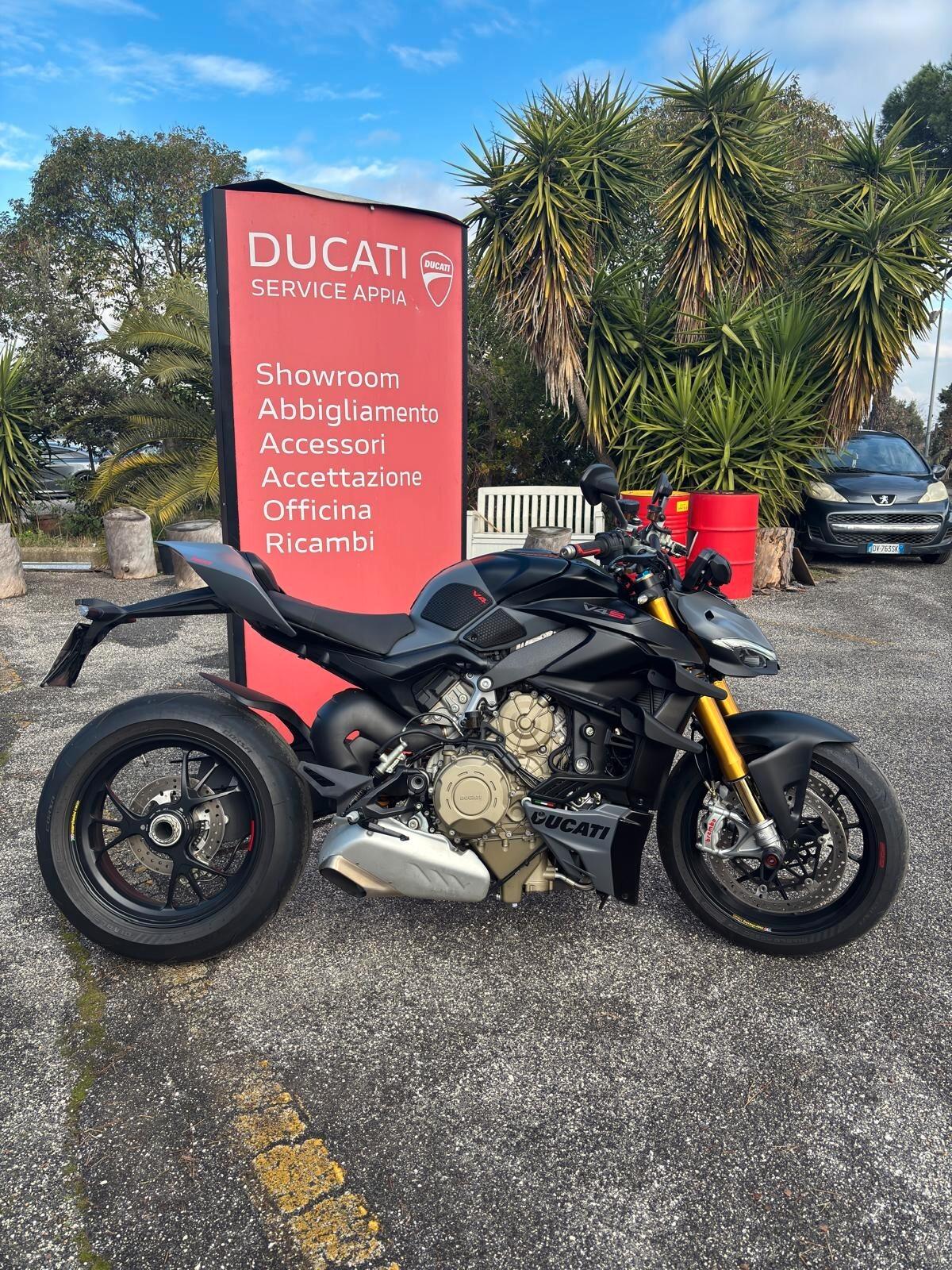 Ducati Streetfighter V4 S GREY