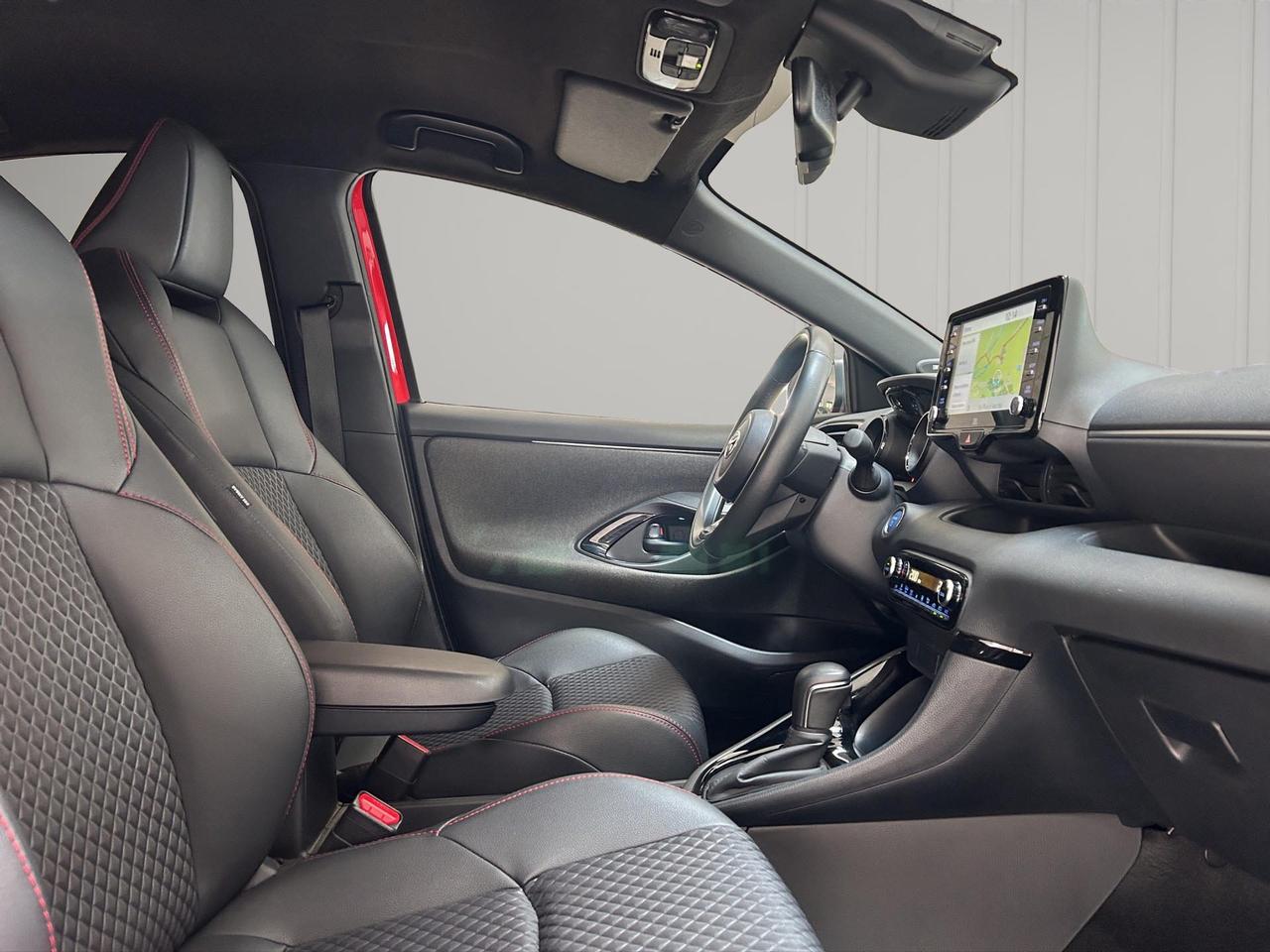 Toyota Yaris 1.5h Premiere