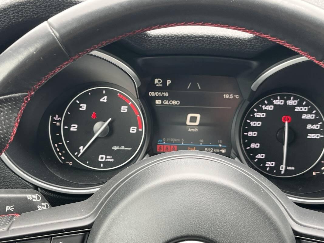 Alfa Romeo Stelvio 2.2 t Rosso Edizione rwd 160cv auto