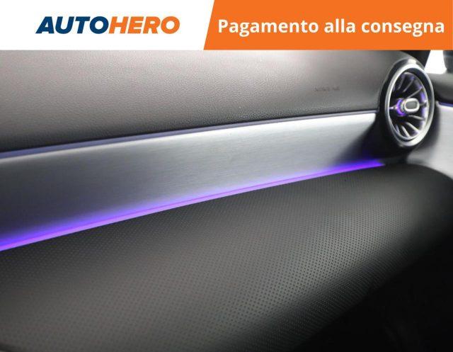 MERCEDES-BENZ A 180 Automatic Premium