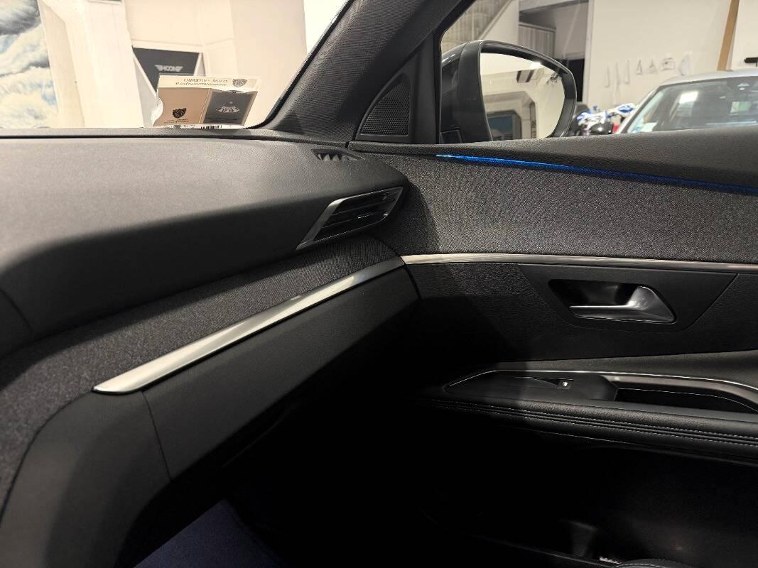 Peugeot 3008 II 1.2 puretech t Allure Pack s&s 130cv