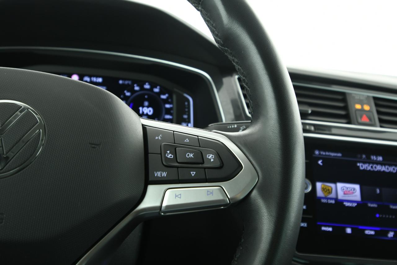 VOLKSWAGEN Tiguan 1.5 tsi Elegance 150cv dsg CAMERA+ACC+APP CONNECT