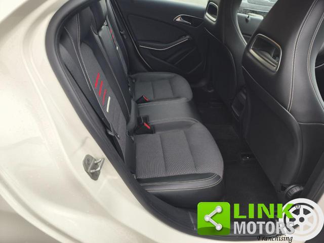 MERCEDES-BENZ A 180 d Premium