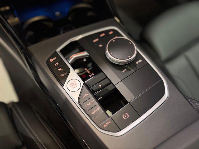 BMW 218 i Coupé *CERCHI 19*TETTO*UNIPROP*HEAD UP*