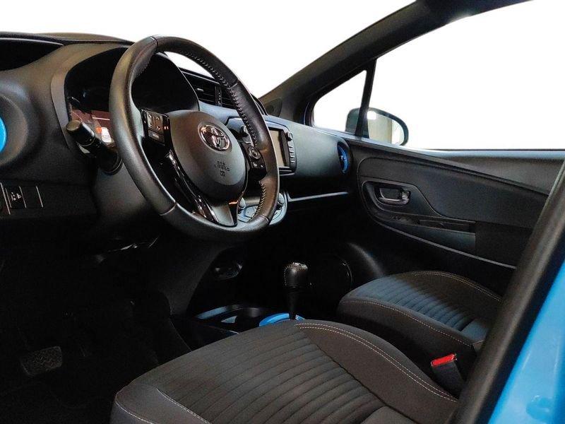 Toyota Yaris Hybrid Yaris 1.5 Hybrid 5 porte Trend "Cyan Edition"