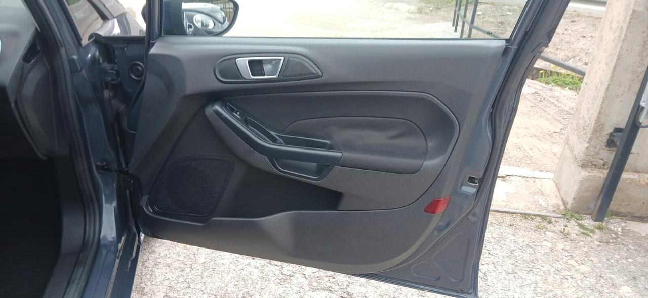 Ford Fiesta 1.2 60CV 5 porte Titanium - 2014