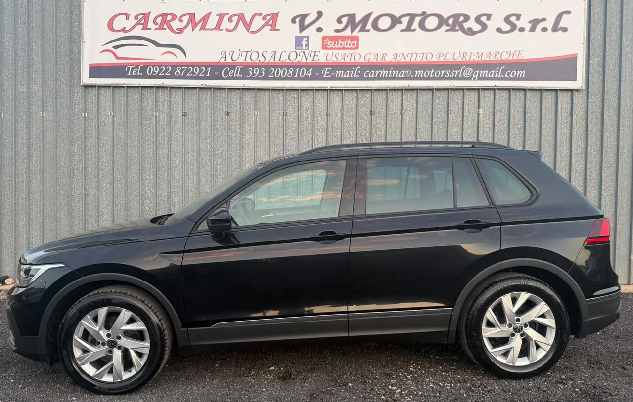 Volkswagen Tiguan 150 CV DSG Life
