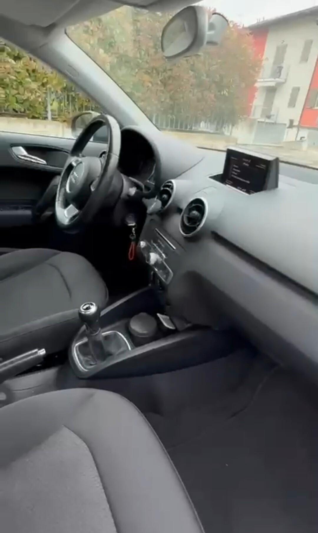Audi A1 SPB 1.6 TDI 116 CV Design