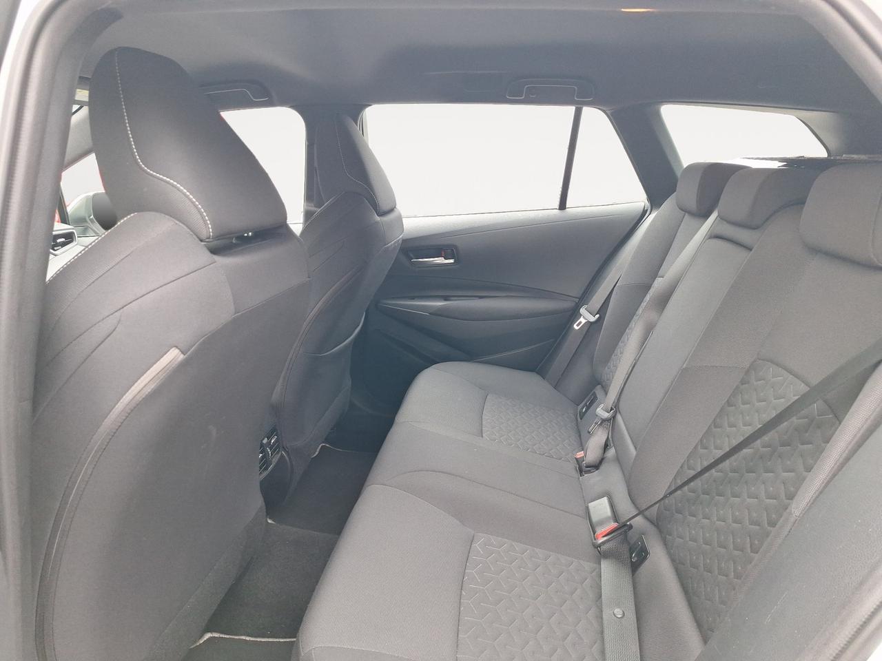 Toyota Corolla Touring Sports 1.8h Business Tech cvt