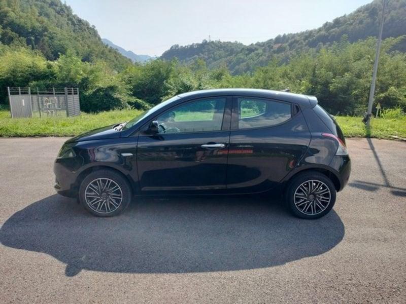 Lancia Ypsilon 1.0 FireFly 5 porte S&S Hybrid Gold