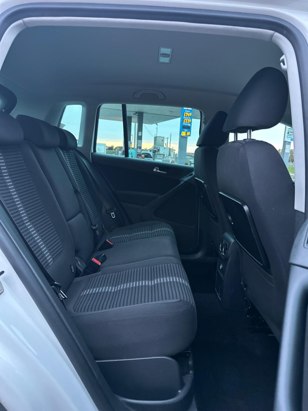 Volkswagen Tiguan 2.0 TDI DPF 4MOTION DSG Sport & Style