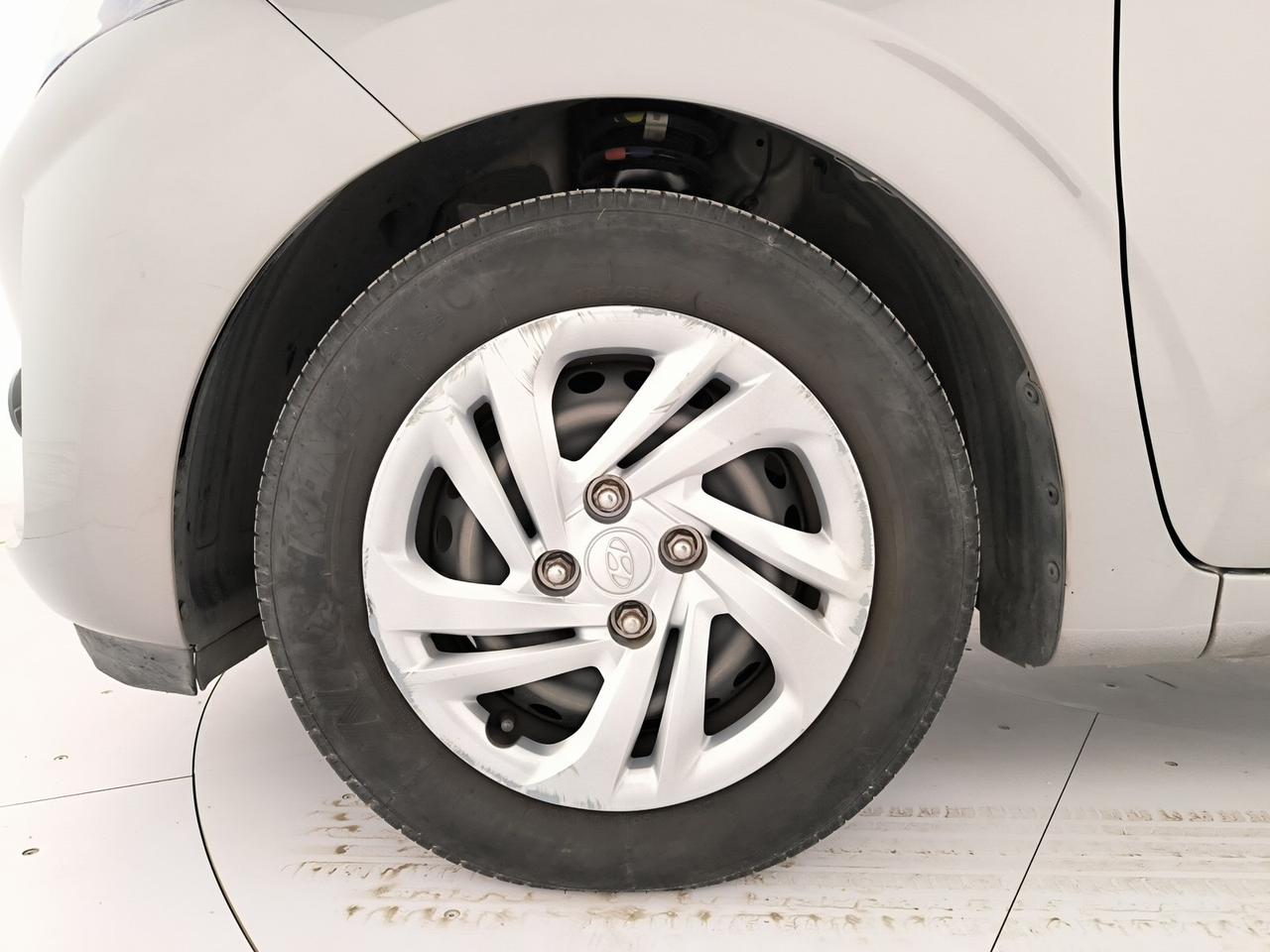 Hyundai i10 5p 1.0 x-play 72cv