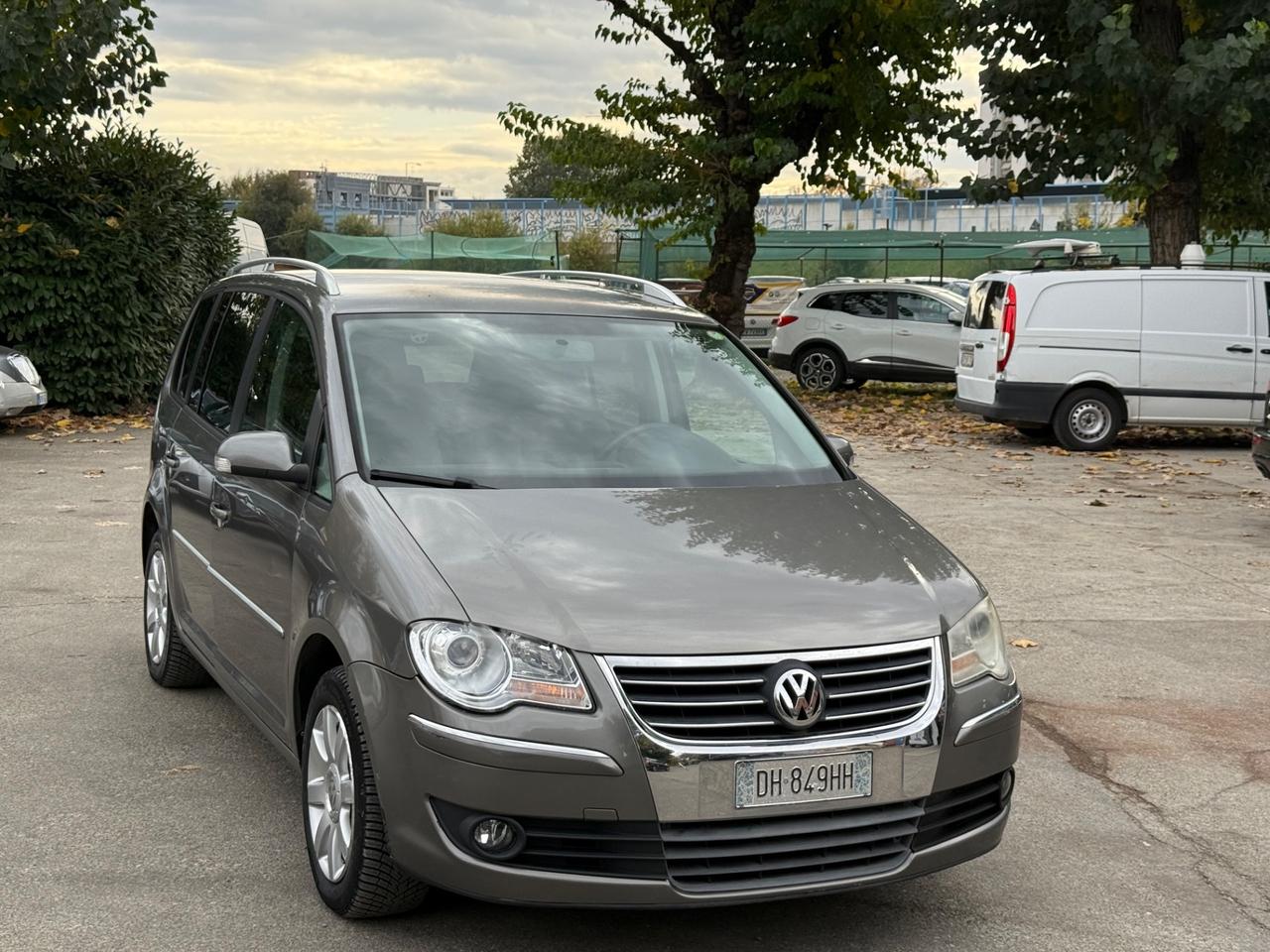 Volkswagen Touran 2.0 Highline Ecofuel 7 posti