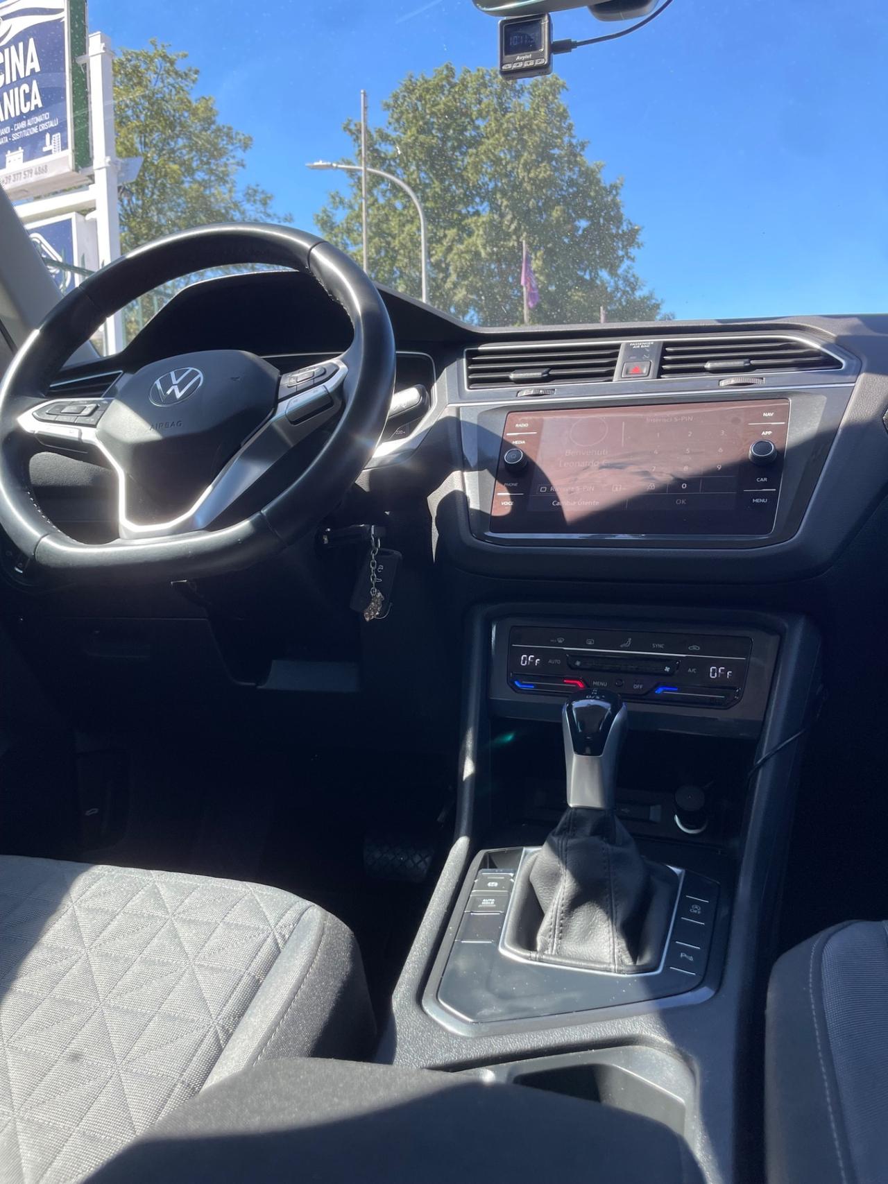 Volkswagen Tiguan 1.5 TSI 150 CV DSG ACT R-Line