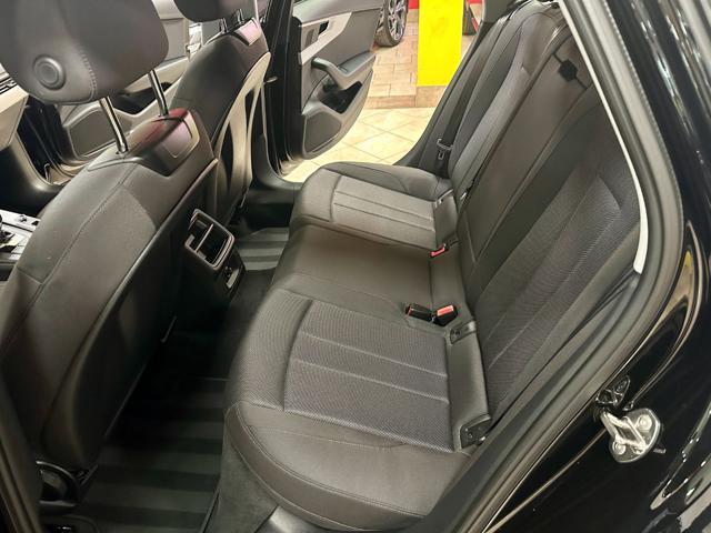 AUDI A4 Avant 30 TDI S tronic UNIPRO FULL LED NAVI TAGL