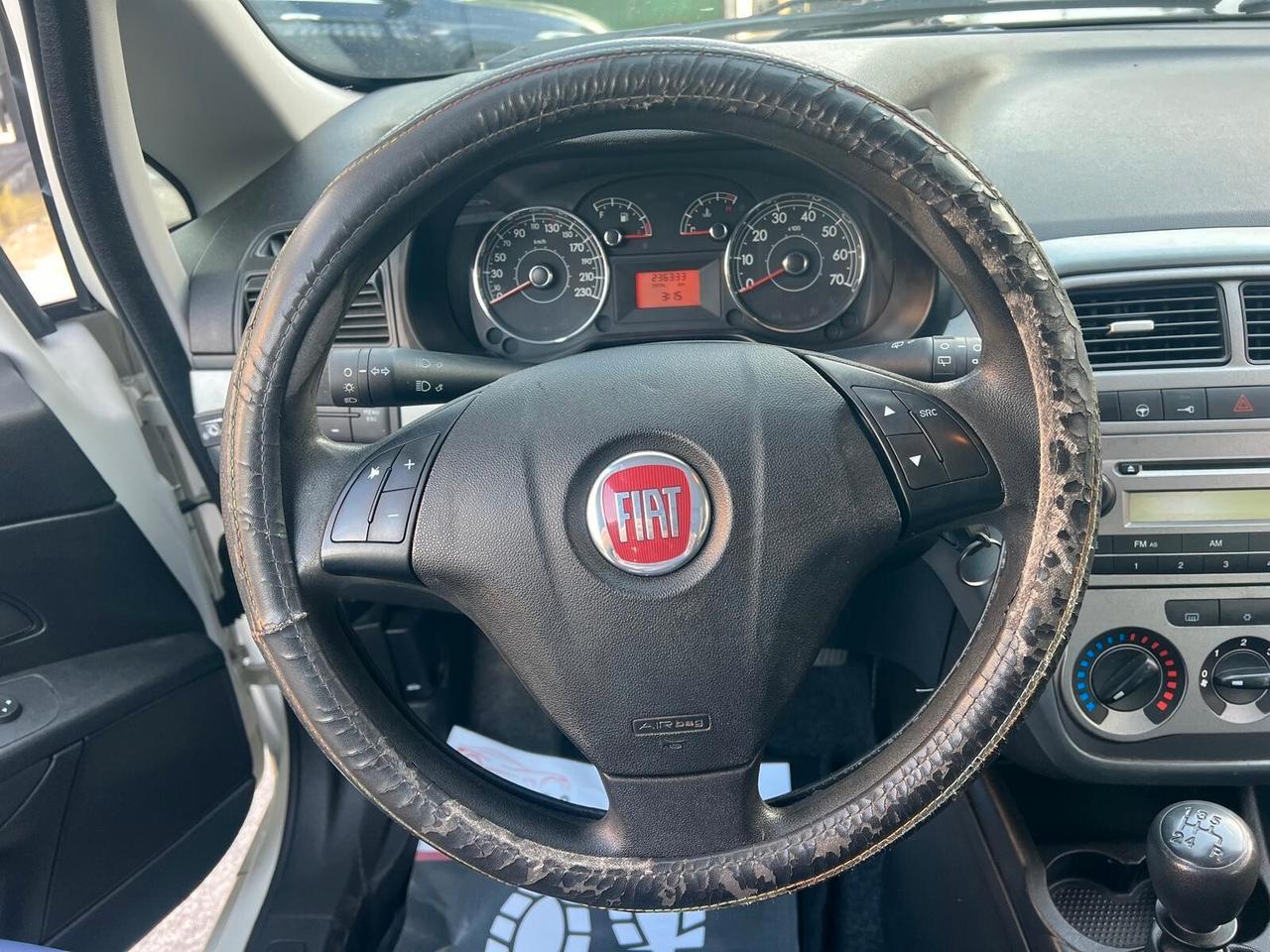 Fiat Punto 1.4 8V 5 porte Easypower Virgin Radio