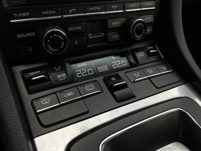 PORSCHE Cayman 2.7 PDK