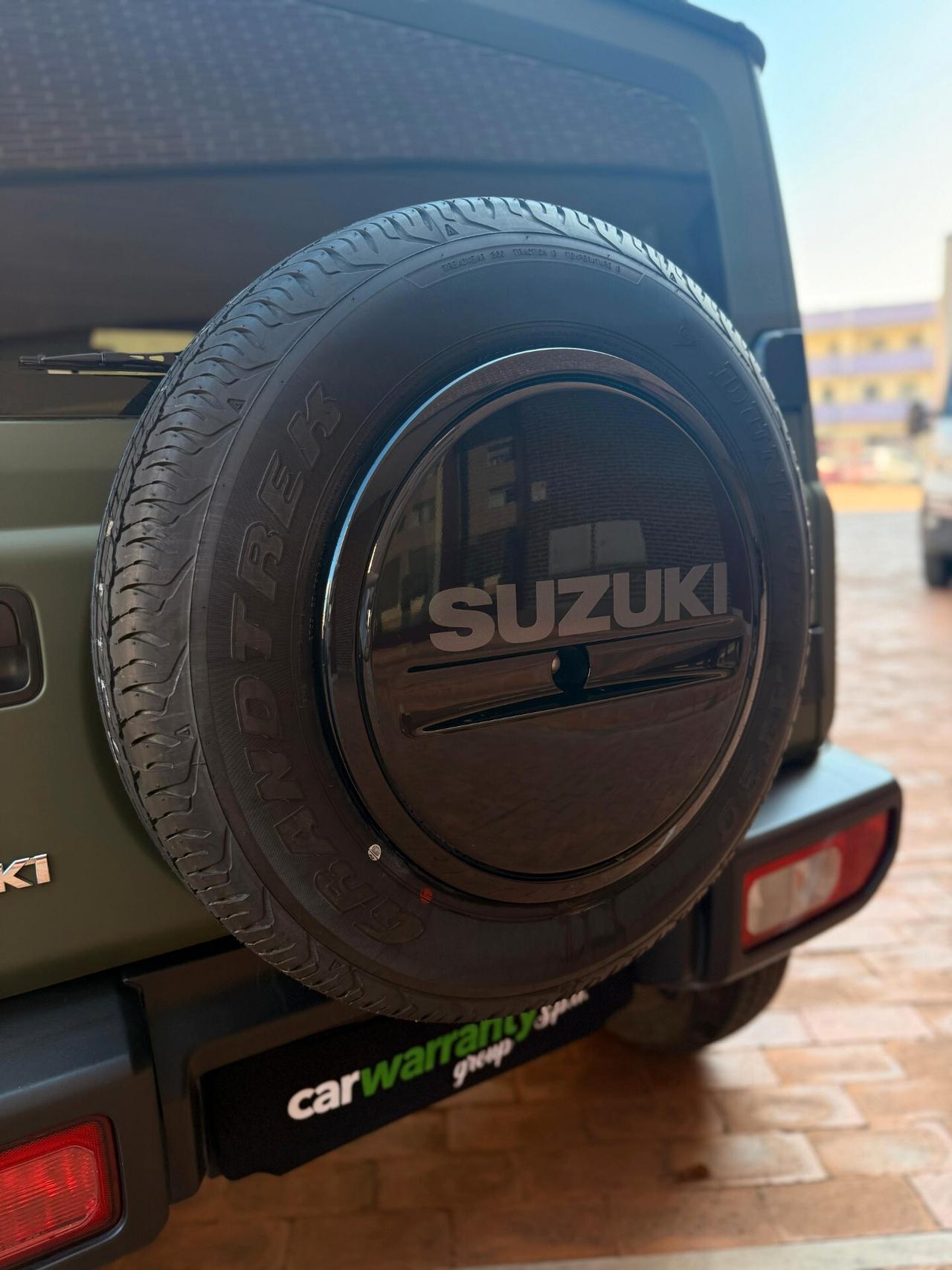 Suzuki Jimny 1.5 5MT PRO (N1)