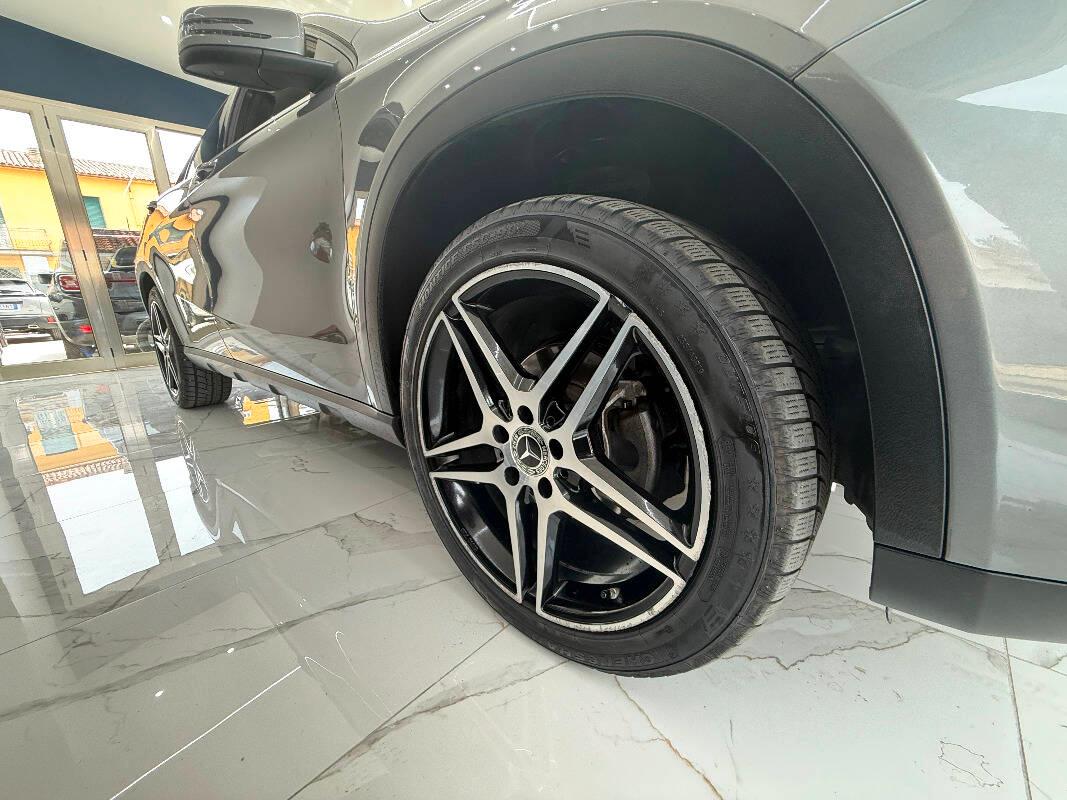 Mercedes Classe GLA GLA 200 d Premium auto AMG