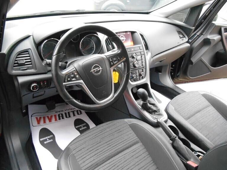 Opel Astra 1.4 Turbo 140CV Sports Tourer GPL Tech Elective