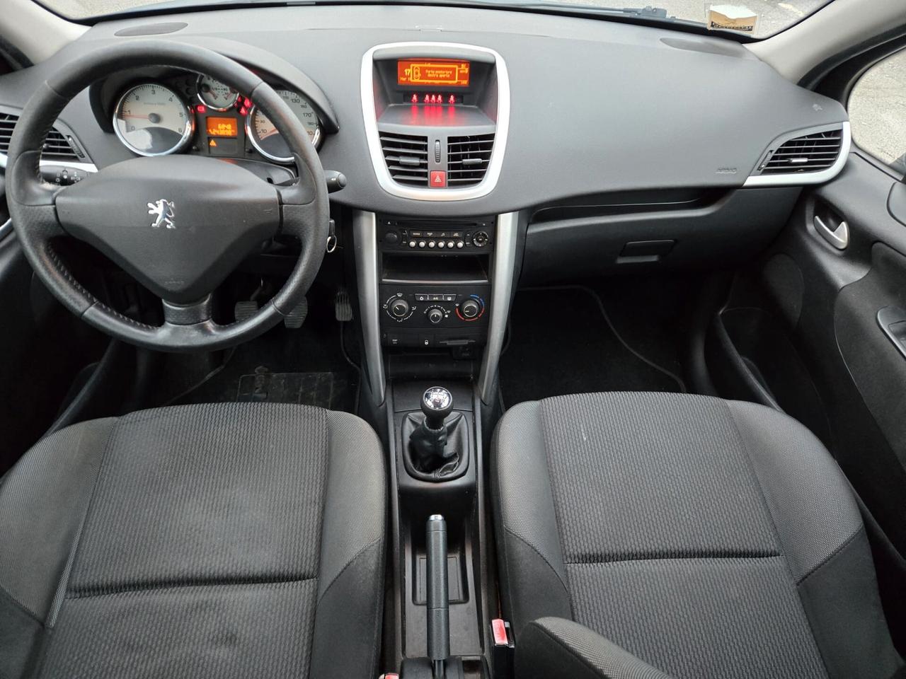 Peugeot 207 1.4 HDi 70CV 5p. Allure