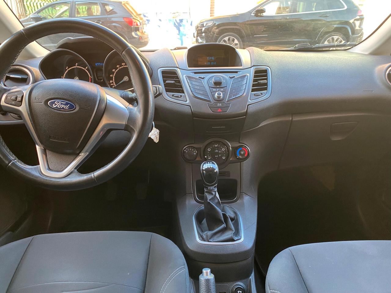 Ford Fiesta 1.5 TDCi 75CV 5 porte Titanium