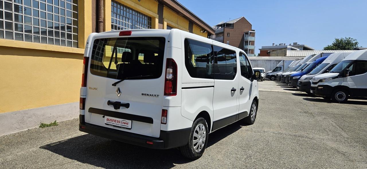 Renault Trafic T27 2.0 dCi 120CV PC-TN - 9 POSTI PULMINO UNICO PROPRIETARIO