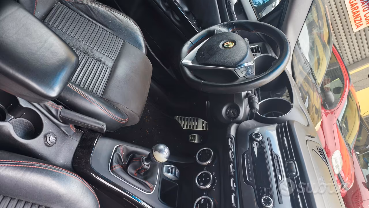 Alfa Romeo Giulietta veloce motore e turbina nuove
