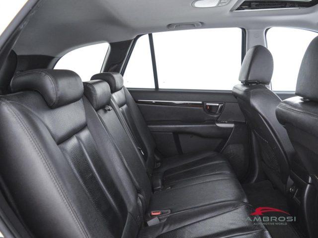 HYUNDAI Santa Fe 2.2 CRDi 4WD A/T 7 posti Comfort Plus - PER OPERAT