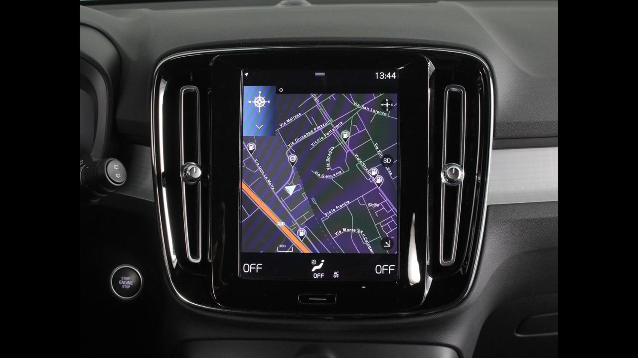 VOLVO XC40 2023 - XC40 1.5 t4 recharge phev Core auto