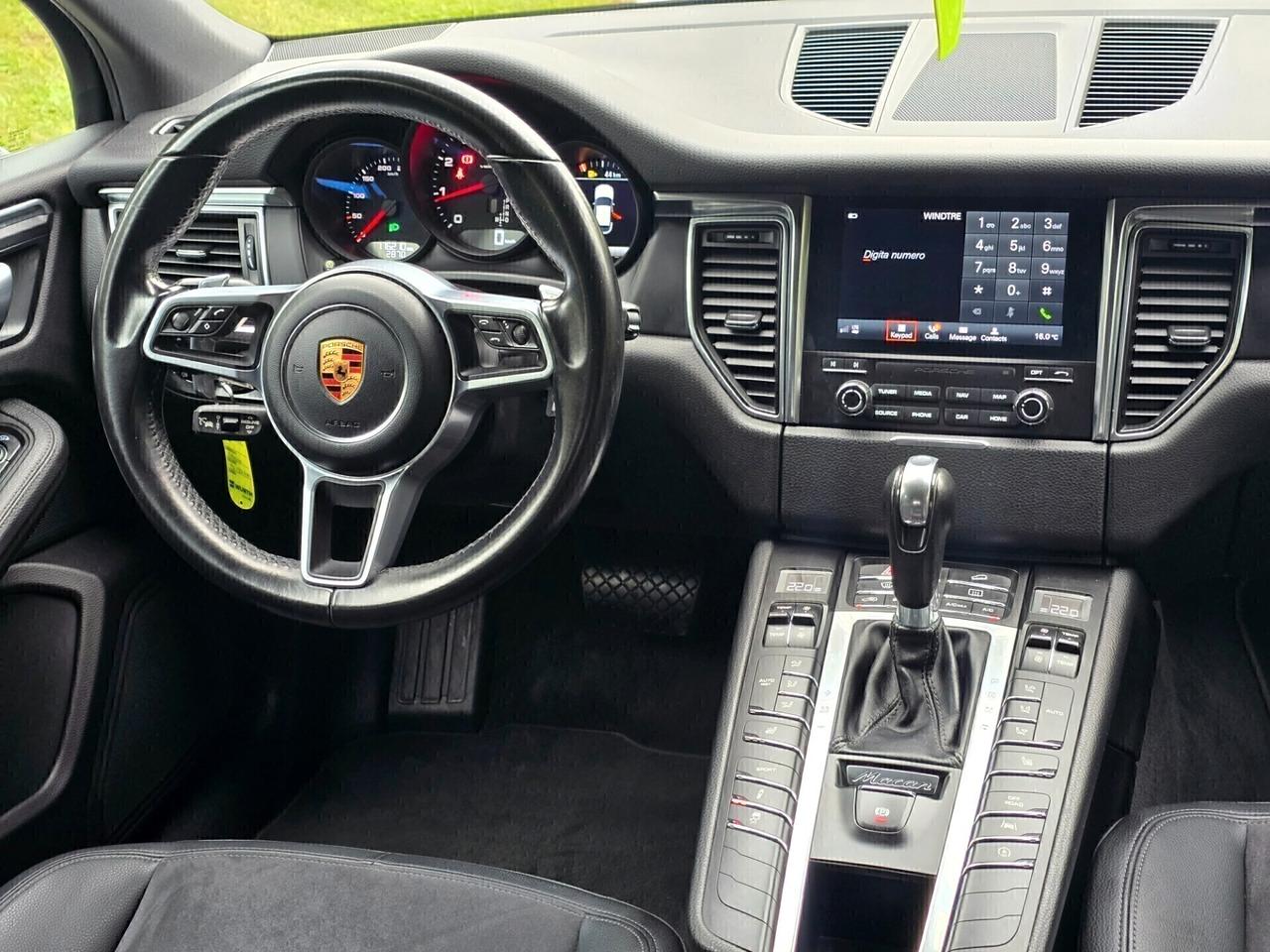 Porsche Macan 2.0 BENZINA 252 CAVALLI - 2018