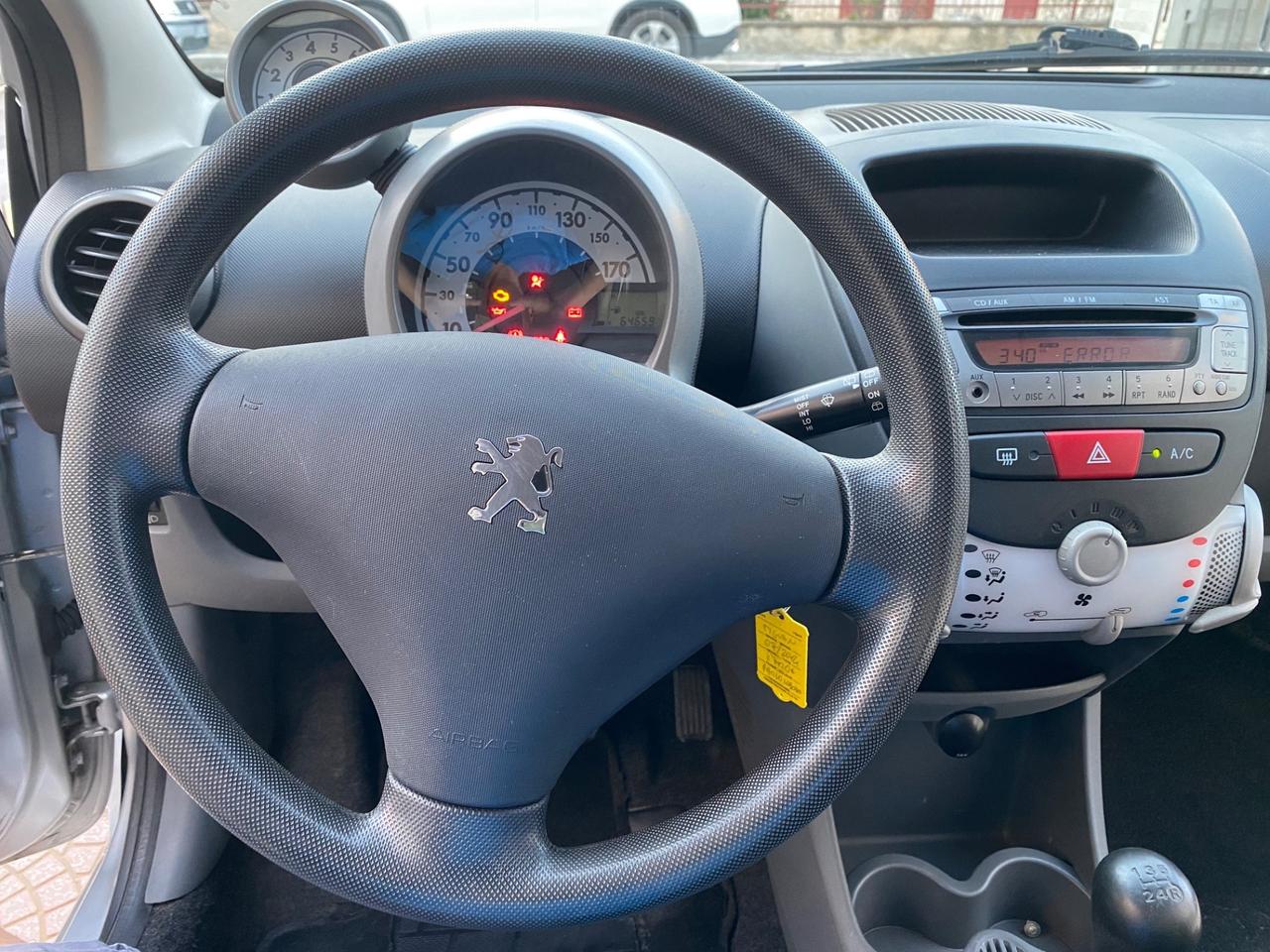 Peugeot 107 1.0 68CV 5p. Allure