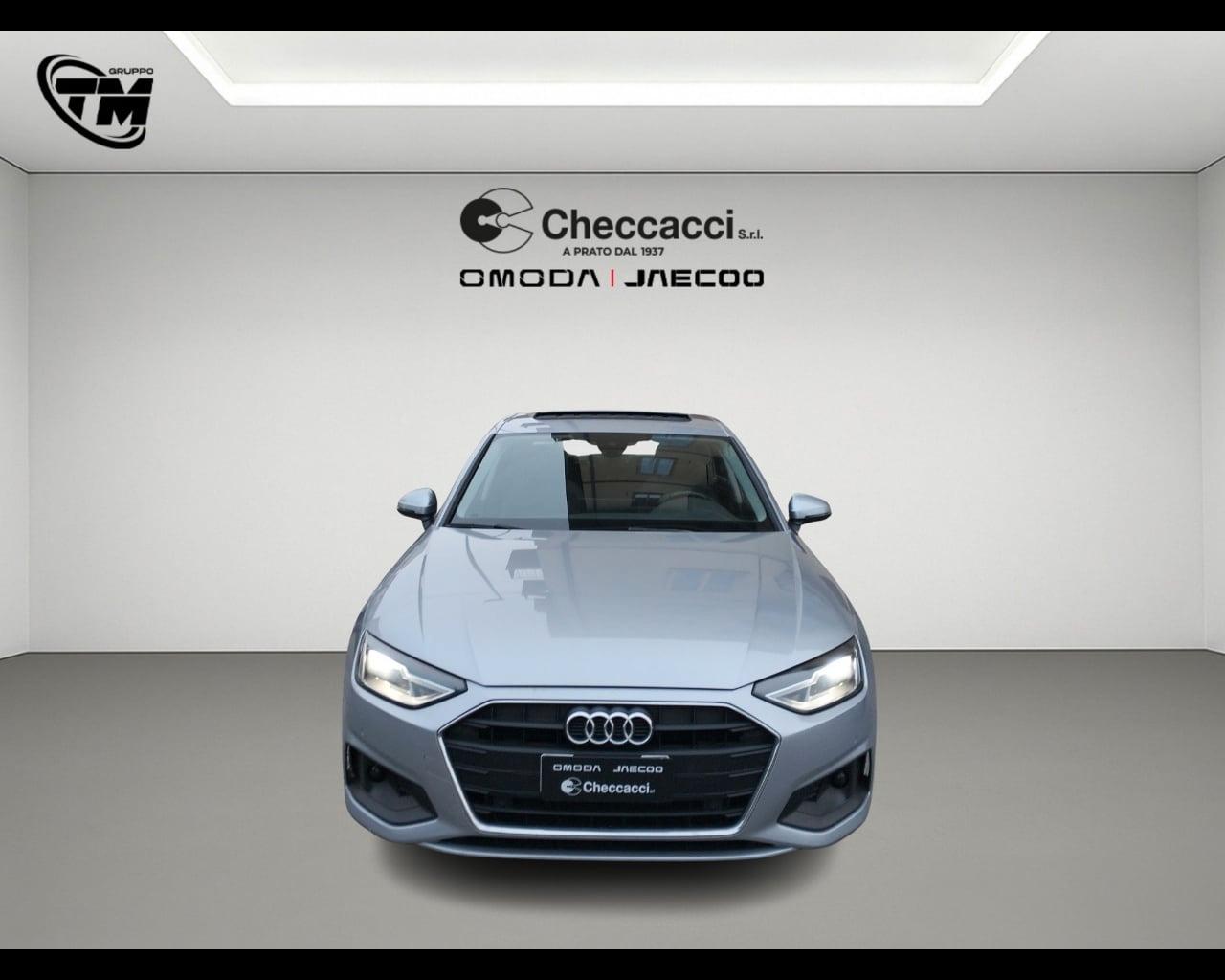 AUDI A4 5ª serie A4 30 TDI/136 CV S tronic