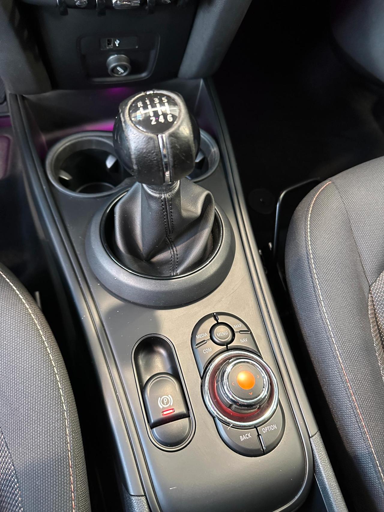 Mini Countryman Cooper Hype 1.5 - LED - 18" - Navigatore