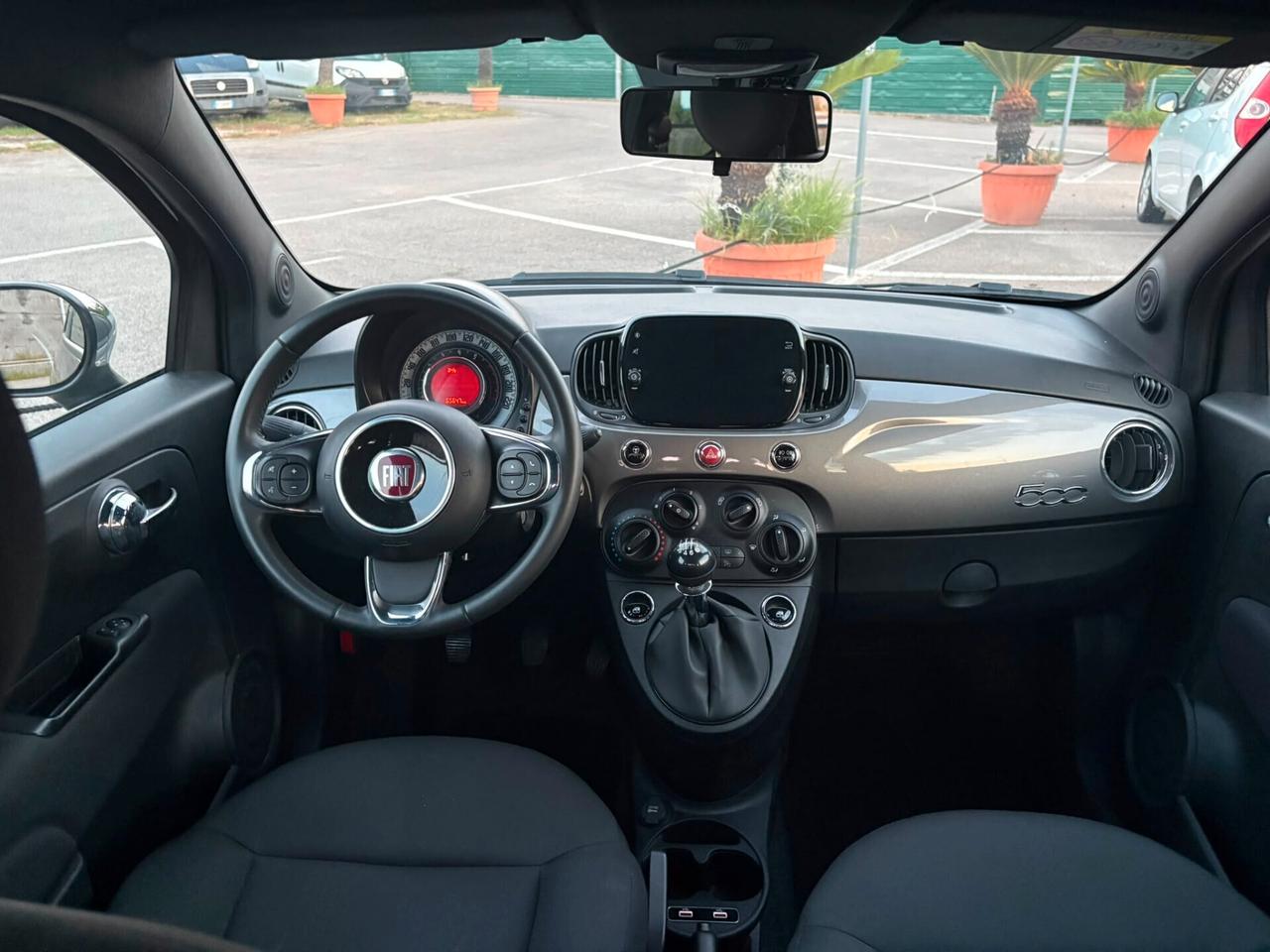 Fiat 500 Berlina Hybrid Icon