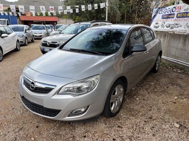 Opel Astra 1.3 CDTI 95CV S&S 5 porte Cosmo