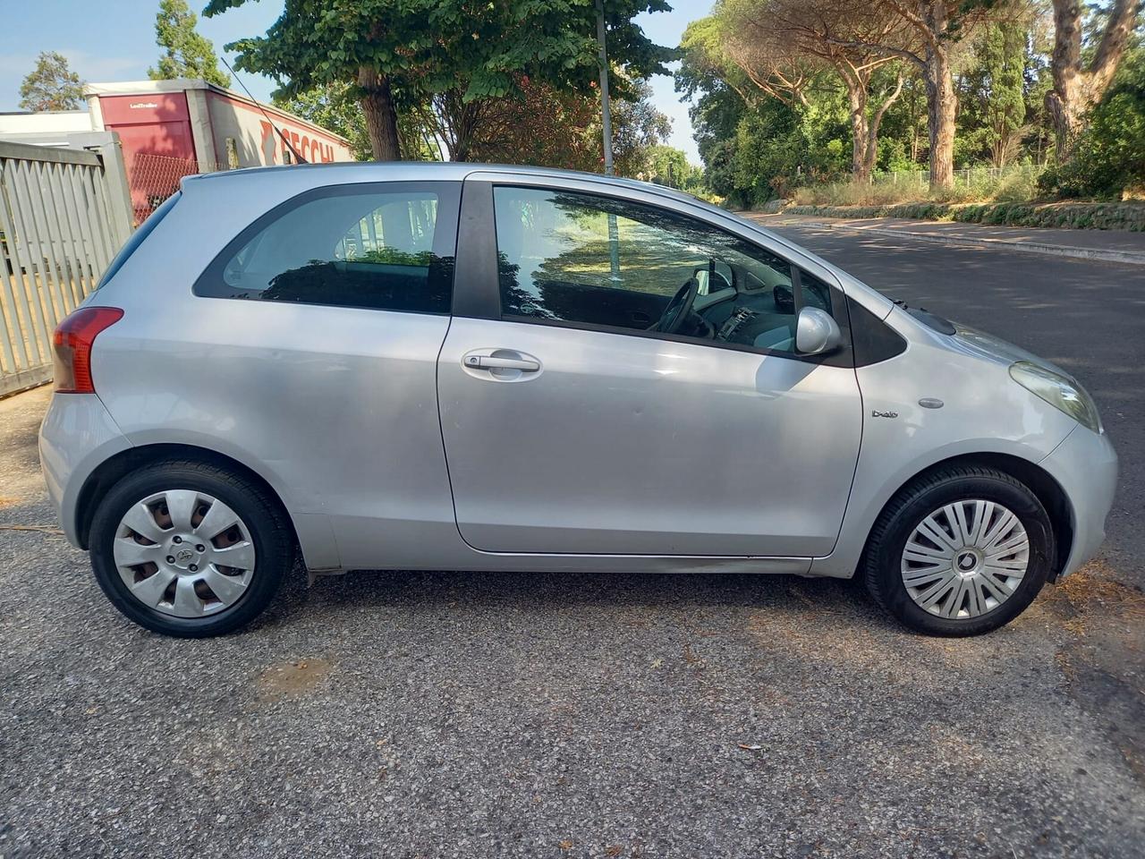 YARIS DIESEL CAMBIO AUTOMATICO UNIPRO 12 MESI GARANZIA